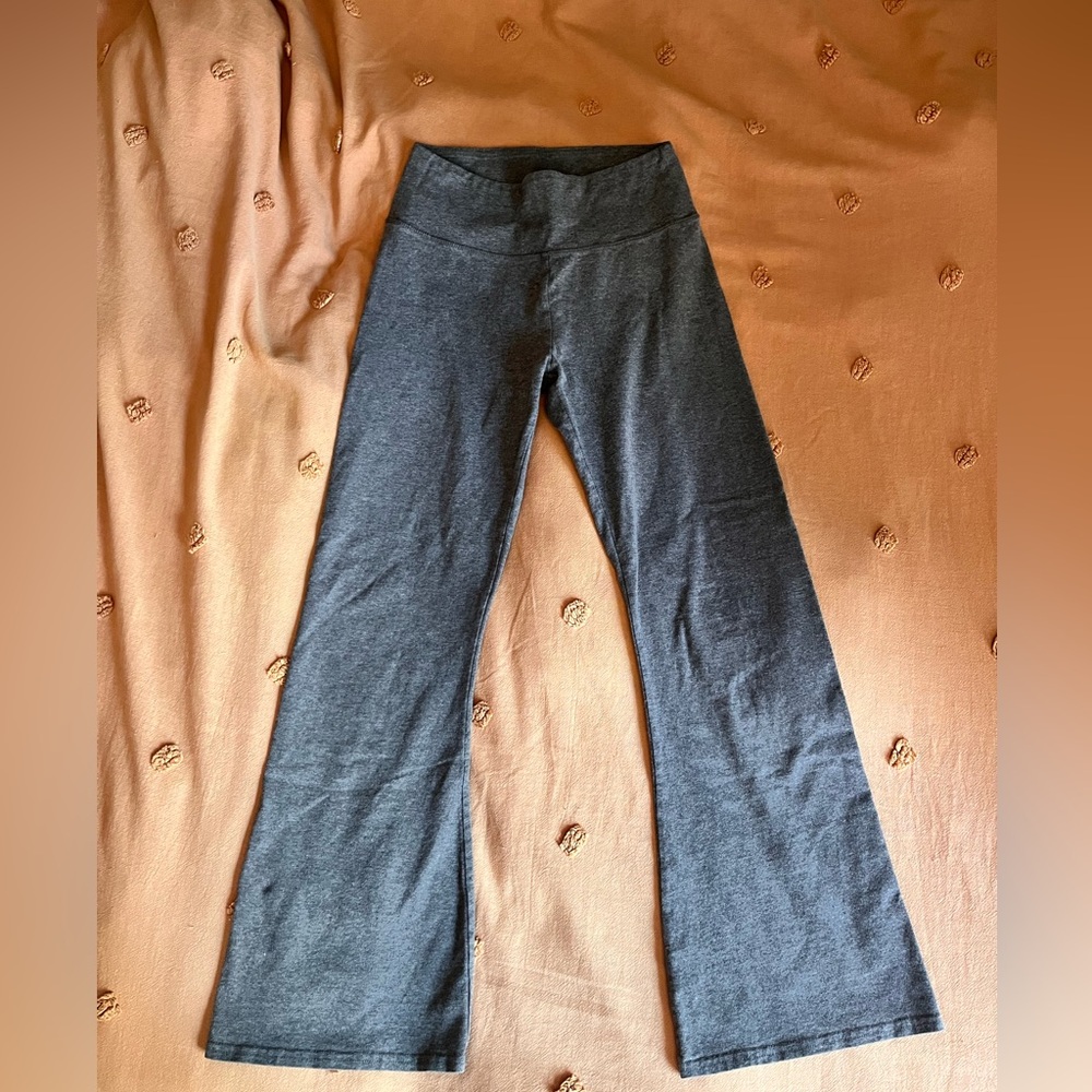 Aerie Gray Cropped Flare Leggings for Everyday Comfort